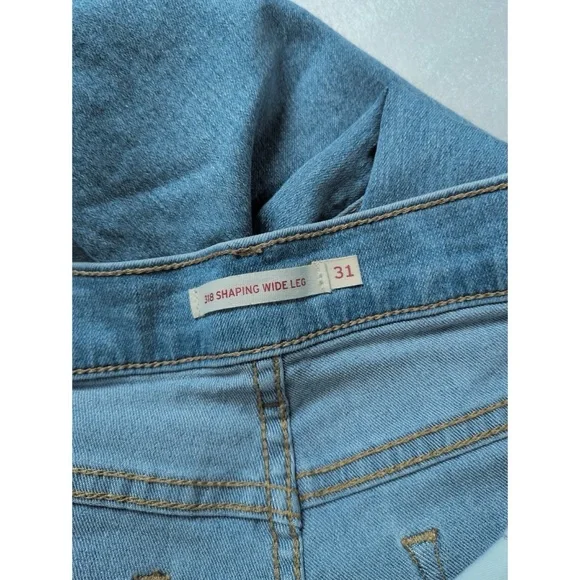 Levi’s 318 Shaping Wide Leg Jeans- Altered - Picture 8 of 15